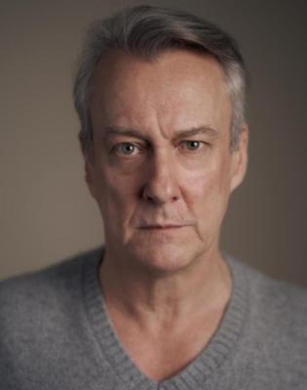 Stephen Tompkinson